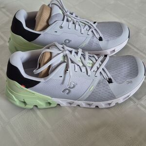 On Running Light Cloudflyer Gray and Mint Sneakers